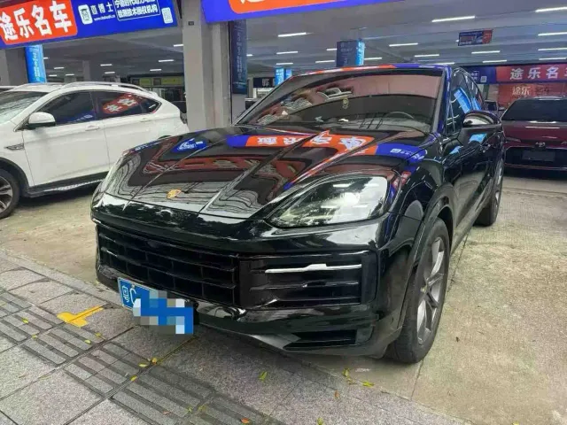 Фотография автомобиля — Porsche Cayenne