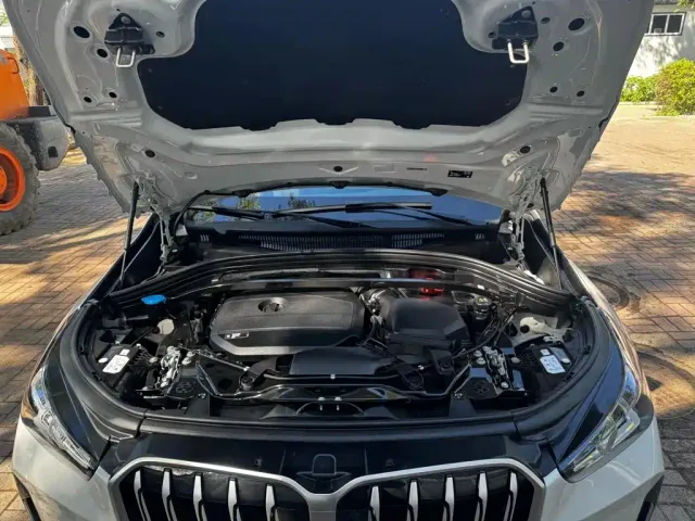 BMW X1 — Фото автомобиля 14