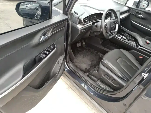 Hyundai Custo — Фото автомобиля 15