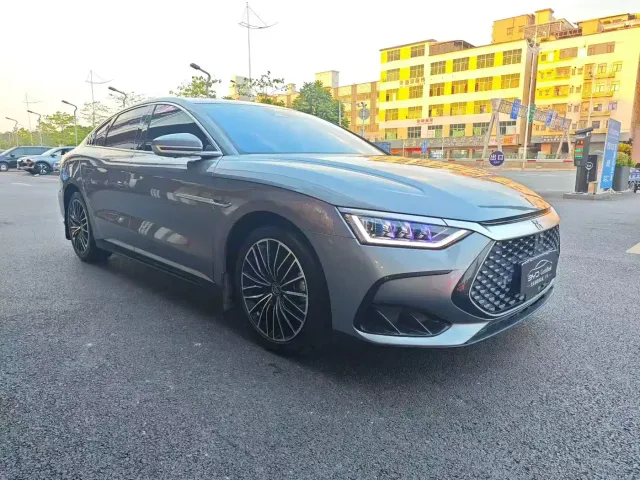 BYD Han — Фото автомобиля 14