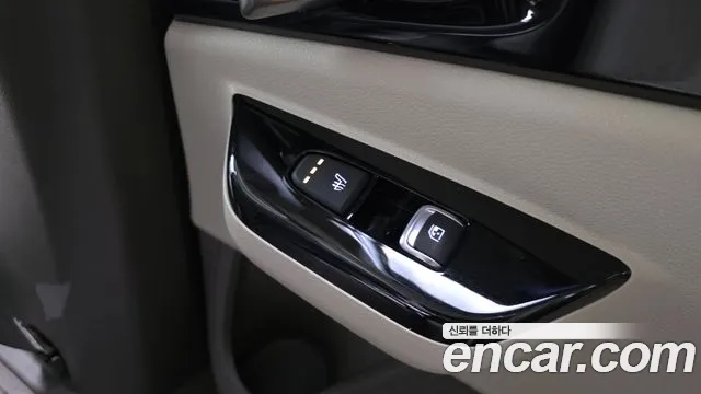 Kia Canival Carnival 4 поколение Дизель 9 мест Signature — Фото автомобиля 25