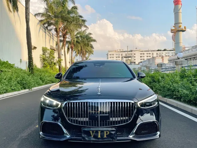 Mercedes-Benz S-Class — Фото автомобиля 3