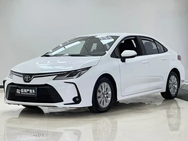 Фотография автомобиля — Toyota Corolla
