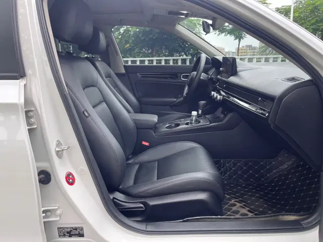 Honda Civic — Фото автомобиля 10