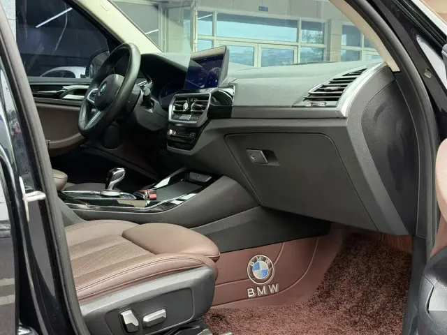 BMW X3 — Фото автомобиля 6