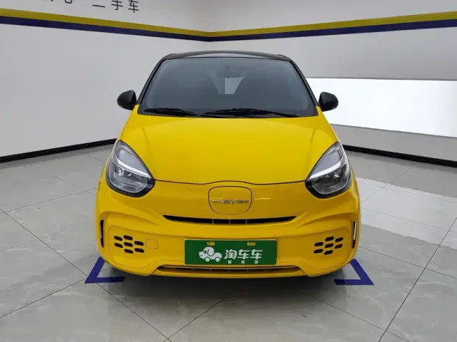 Roewe Clever — Фото автомобиля 2
