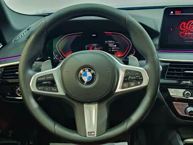 BMW 5 Series — Фото автомобиля 18