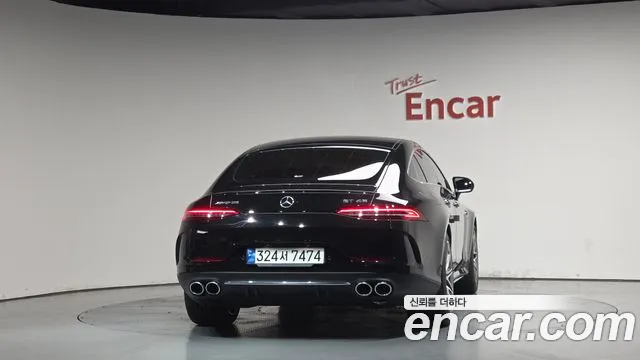 Mercedes-Benz AMG GT 4 двери 43 4MATIC+ — Фото автомобиля 4
