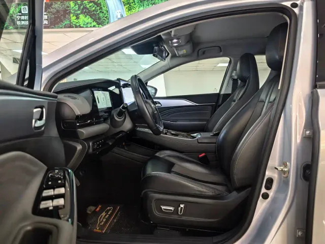 GAC Aion S Plus — Фото автомобиля 8