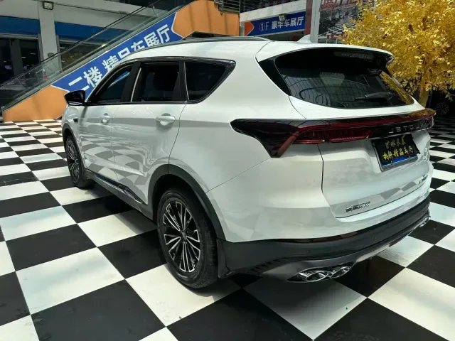 Jetour X70 Plus — Фото автомобиля 15
