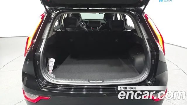 Kia Niro All Niro EV Air — Фото автомобиля 8