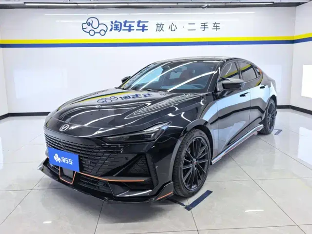 Фотография автомобиля — Changan UNI-V