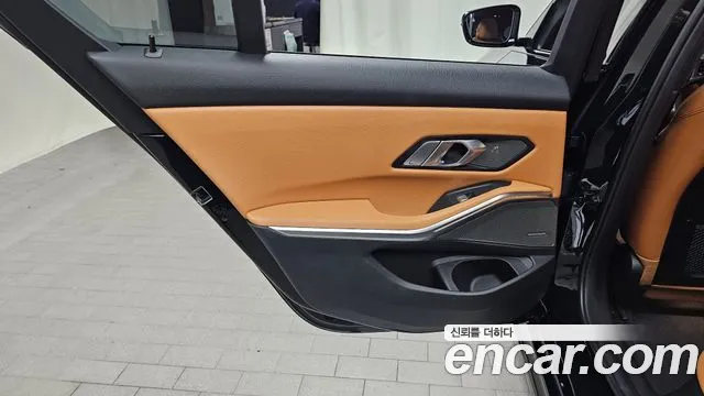 BMW 3 Series G20 — Фото автомобиля 14