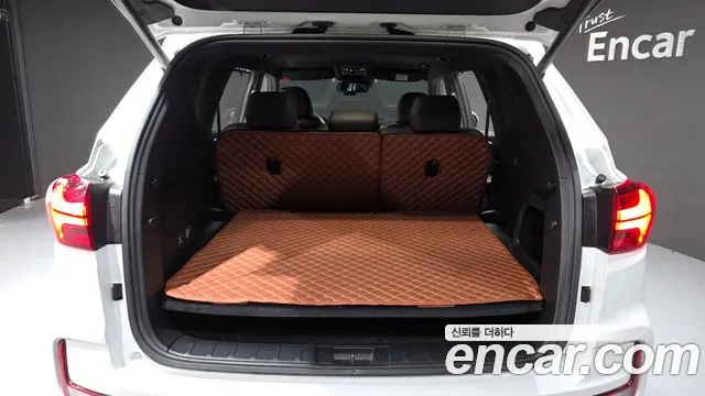 KG_Mobility_Ssangyong Rexton All Rexton Дизель 2.2 4WD — Фото автомобиля 25