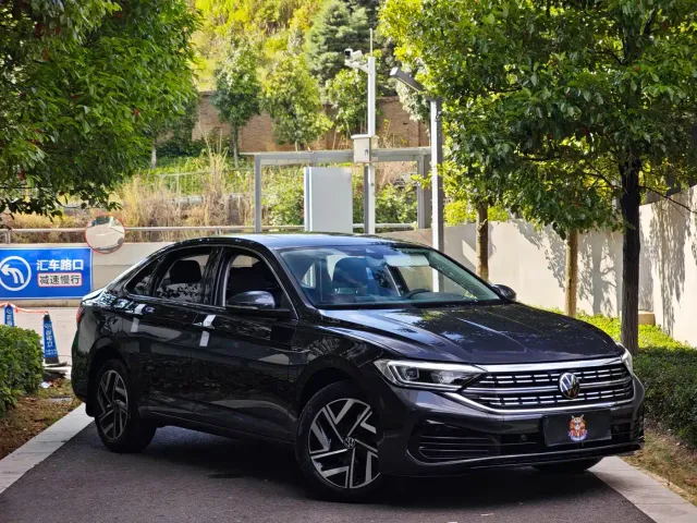 Volkswagen Sagitar — Фото автомобиля 3