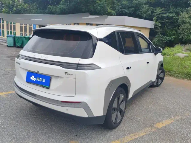 GAC Aion Y — Фото автомобиля 3