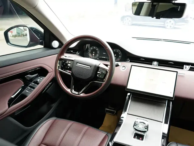 Land Rover Range Rover Evoque — Фото автомобиля 8