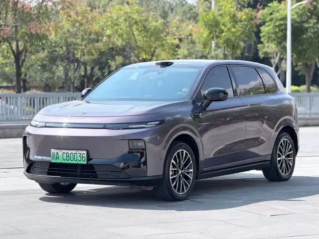 Фотография автомобиля — Leapmotor B10
