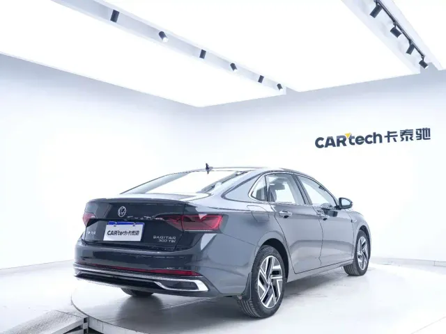 Volkswagen Sagitar — Фото автомобиля 19