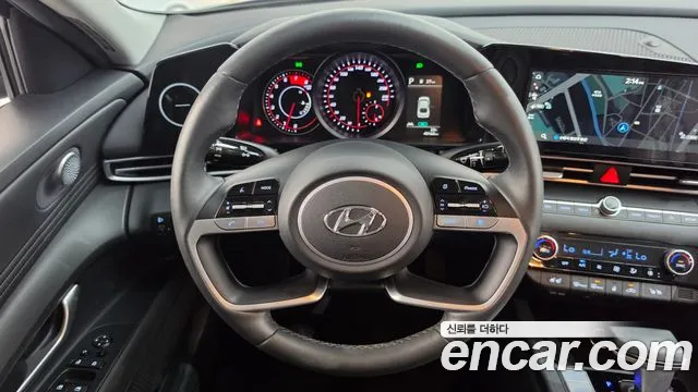 Hyundai Avante CN7 — Фото автомобиля 14