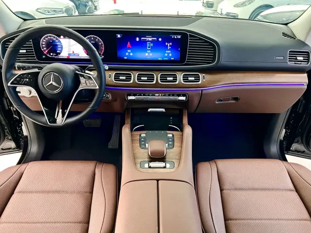 Mercedes-Benz GLS-Class — Фото автомобиля 9