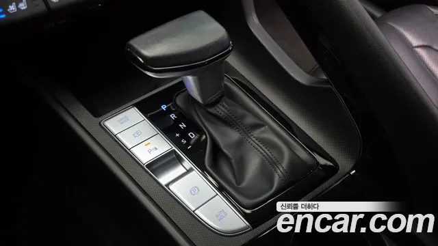 Hyundai Avante CN7 — Фото автомобиля 12