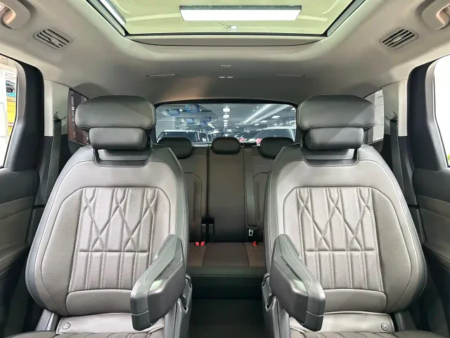 Ford Edge — Фото автомобиля 13