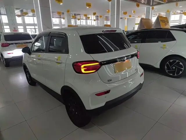 Leapmotor Leapmotor T03 2023 310 Light Edition — Фото автомобиля 4