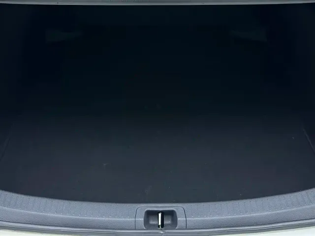 Toyota Corolla — Фото автомобиля 19