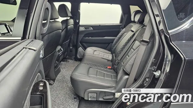 KG_Mobility_Ssangyong Rexton All Rexton Дизель 2.2 4WD — Фото автомобиля 18