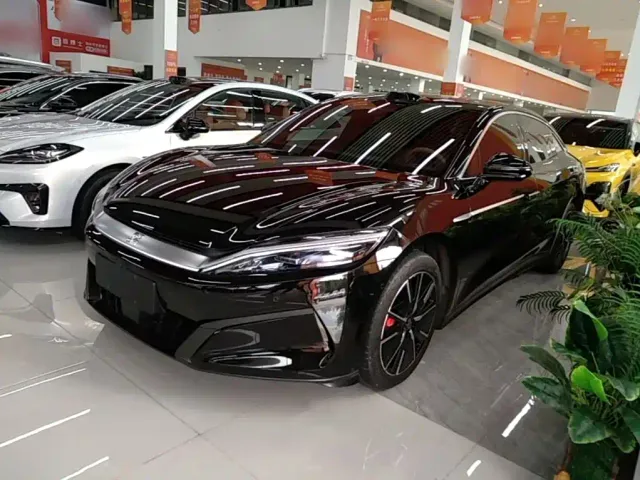 Фотография автомобиля — BYD Han L