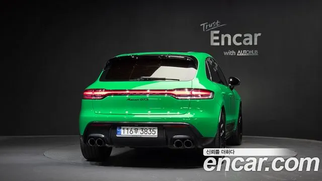 Porsche Macan — Фото автомобиля 4