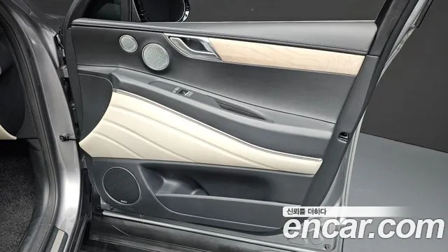 Genesis GV80 — Фото автомобиля 13