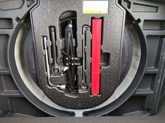 Toyota Frontlander — Фото автомобиля 4