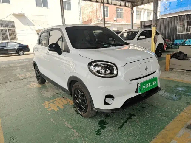 Leapmotor T03 — Фото автомобиля 3