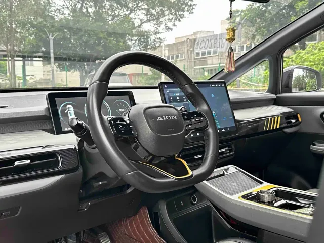 GAC Aion Y — Фото автомобиля 12