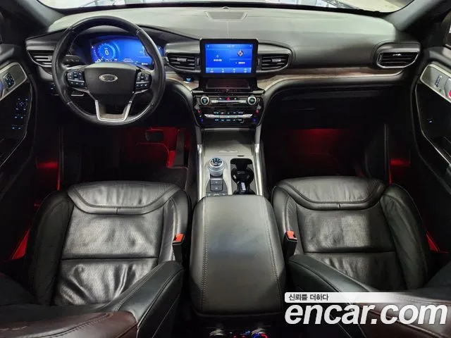 Ford Explorer Generation 6 — Фото автомобиля 7