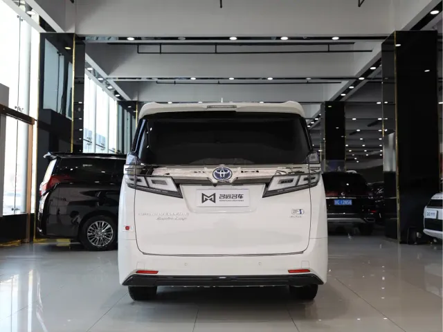 Toyota Vellfire — Фото автомобиля 17