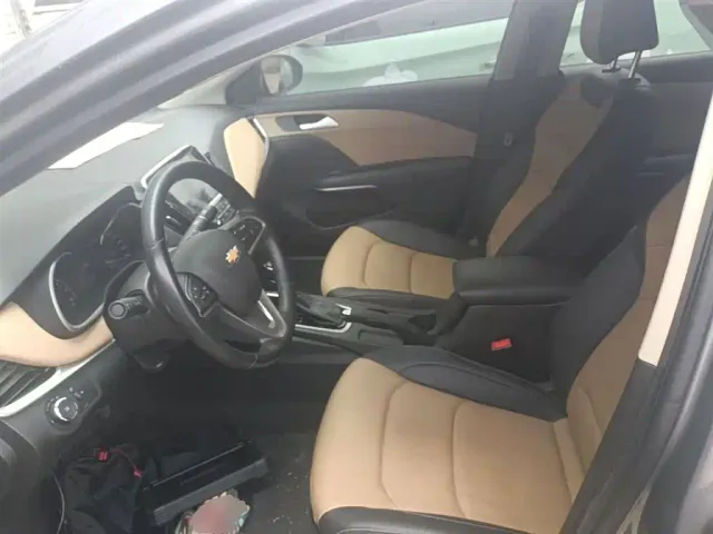 Chevrolet Monza — Фото автомобиля 14