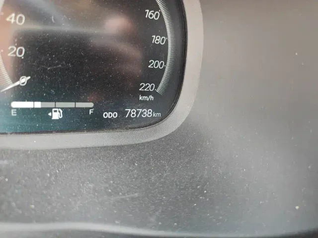 Toyota RAV4 — Фото автомобиля 8