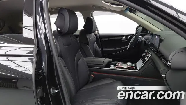 Genesis GV80 — Фото автомобиля 9