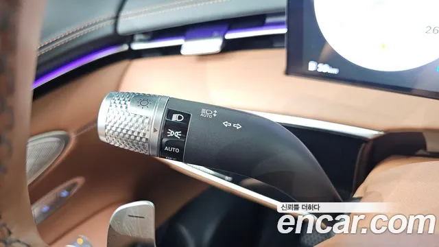 Genesis GV70 2.5T Бензин 2WD — Фото автомобиля 26