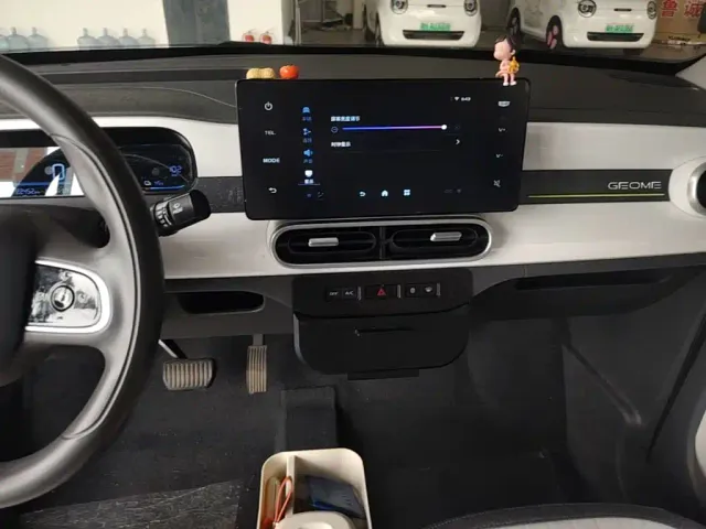 Geely Panda — Фото автомобиля 12