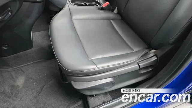 Hyundai Casper Casper Essential Light — Фото автомобиля 26