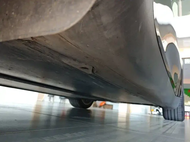 Tesla Model Y — Фото автомобиля 21