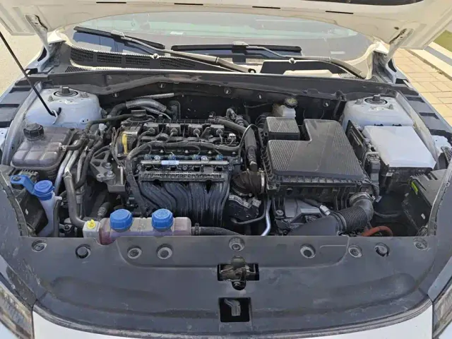 Changan Qiyuan A05 — Фото автомобиля 10