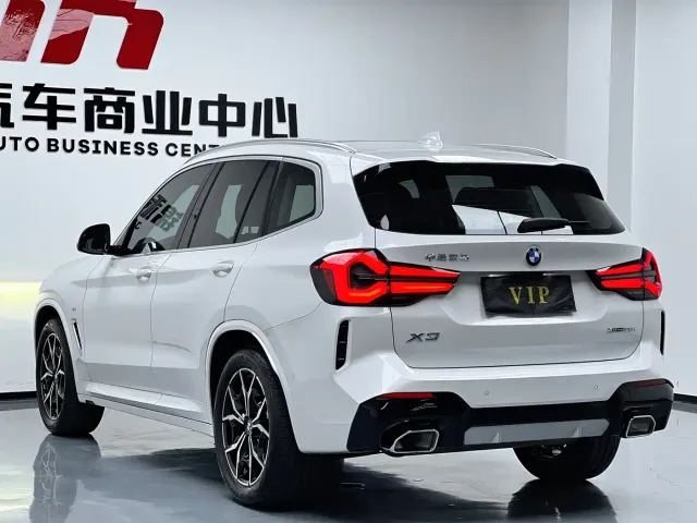 BMW X3 — Фото автомобиля 4