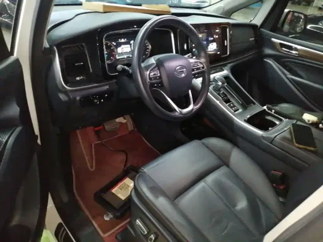 GAC Trumpchi M8 — Фото автомобиля 9