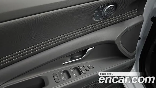 Hyundai Avante CN7 — Фото автомобиля 23