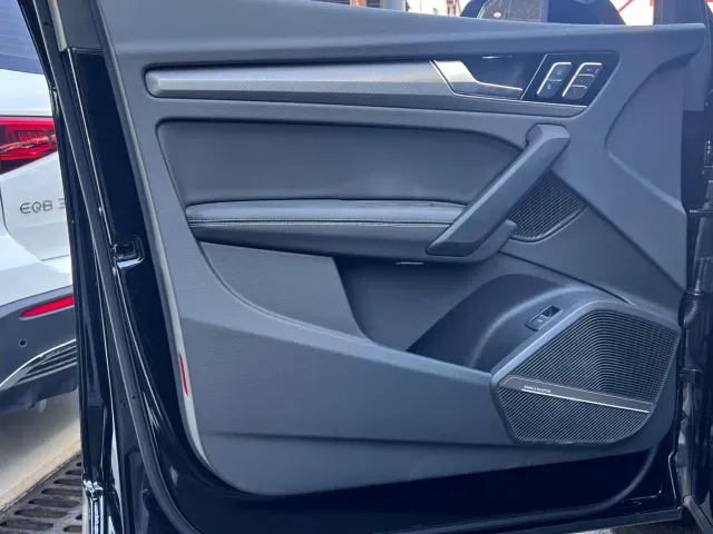 Audi Q5L — Фото автомобиля 9